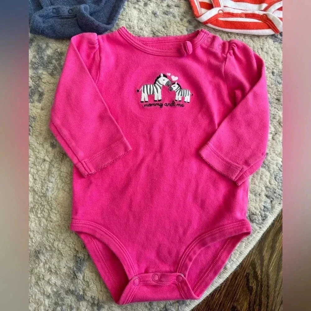 GAP baby bodysuits